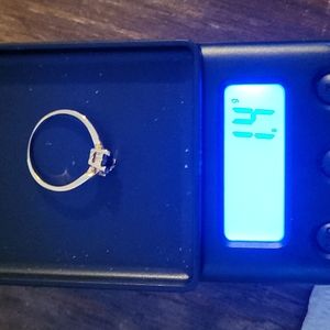 14kt blue stone ring